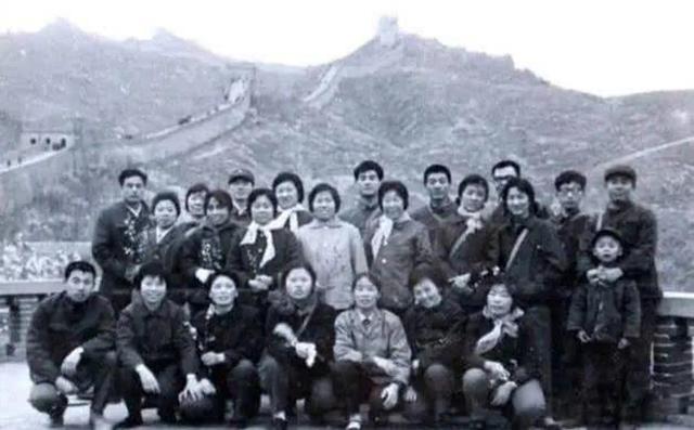 贾春英,历史,奇闻,双枪老太婆,农民