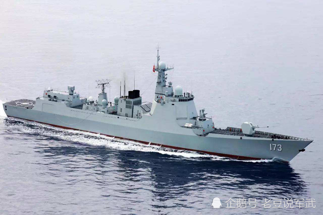 一艘055型驱逐舰相当于几艘052d?为什么不继续建造052d?