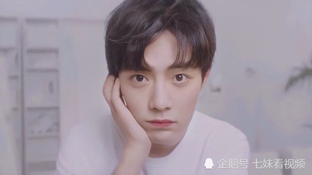 肖战有颜值有身材,简直帅爆了,静静等候你的归来