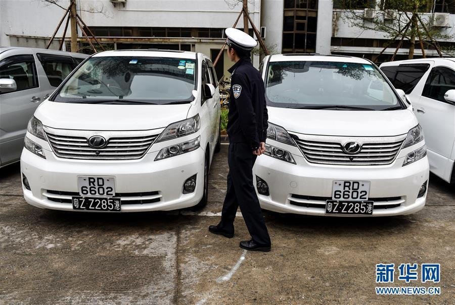 深圳查21辆套牌豪车 市值2300万