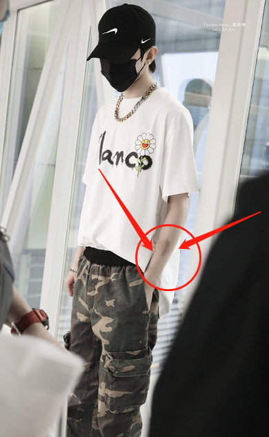 《跑男8》未播蔡徐坤就被喷,郑恺李晨还没反应,官网便