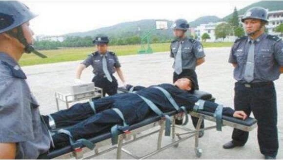 给安乐死的犯人注射时,为何还要擦酒精消毒呢?你不知道的