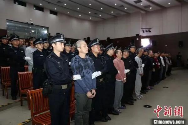 扫黑,海南,成立,开展,黄鸿发