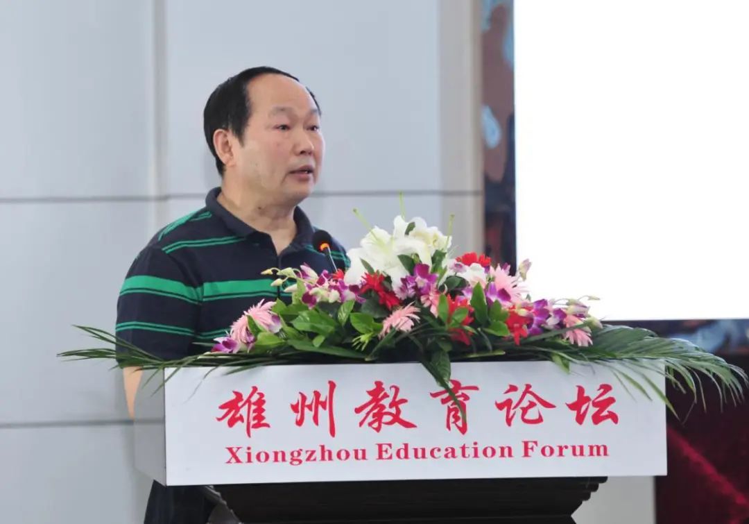 拓视野 集智慧 助推职业教育新跨越——简阳市教育局成功举办第三届第