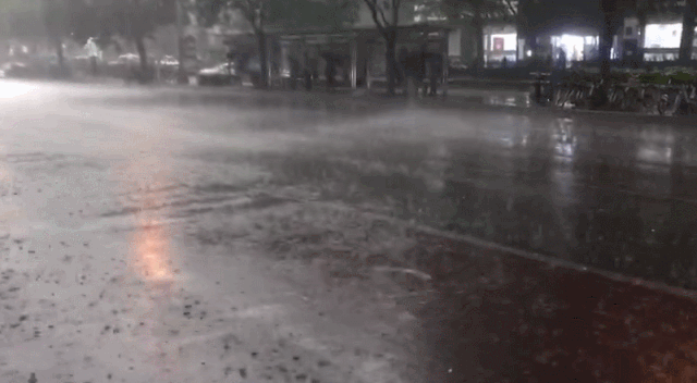 暴雨天摧毀周界防線，菲律賓監(jiān)獄15名囚犯集體越獄