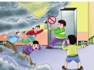 上海宝山区一高层发生火灾,6人为什么被困电梯?正确逃生方法看这里!