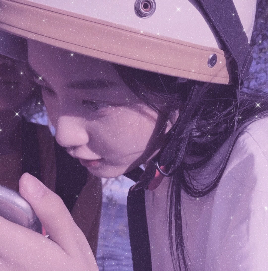 森系·小仙女·ins女生头像:地球和太阳都不是宇宙的中心,你才是