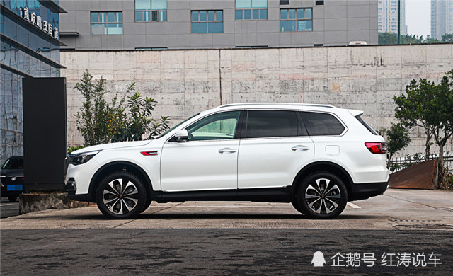 谁说国产没有上档次的suv,红旗hs7配v6发动机,回头率非常高