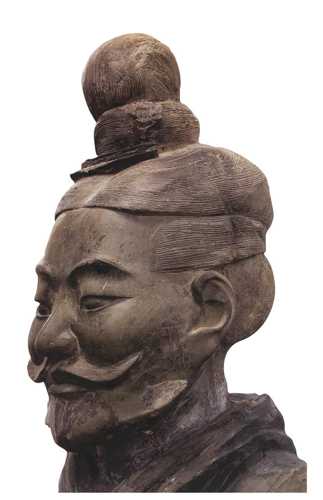 据陈刚介绍,这两尊秦代兵马俑来自秦始皇帝陵博物院,这也是兵马俑16