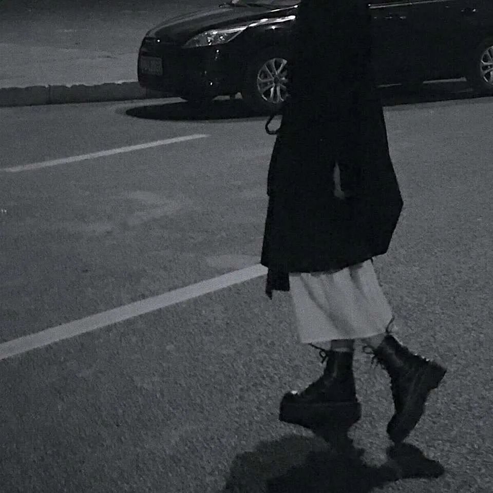 黑白系头像|暗黑系头像|黑色系头像