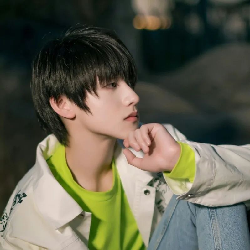 【头像】朱志鑫