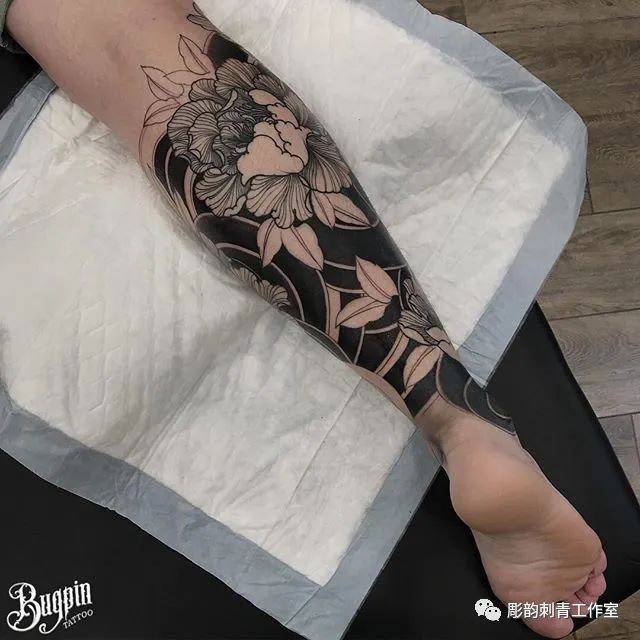 《纹身部位》——小腿纹身刺青
