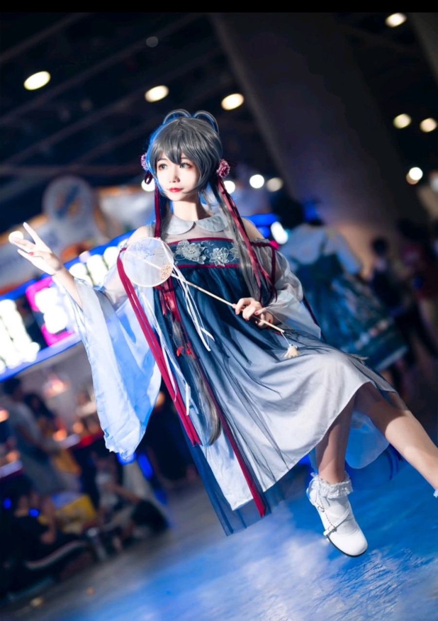 cosplay:洛天依@阿玖兔团团