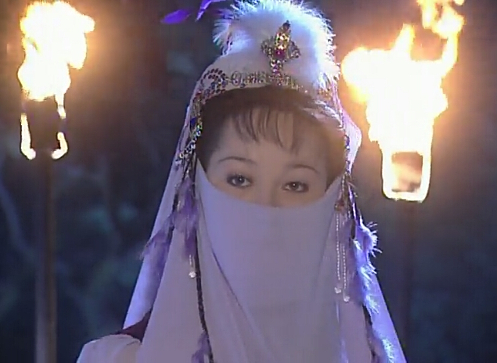 宋妍的香妃才是真的担得起那句惊为天人!