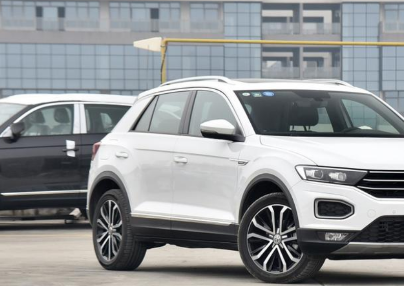 大众10万级suv20款不香?比h6帅,配1.4t 7dct王牌组合