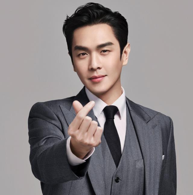 男士发型,男生发型,美发,理发,帅哥