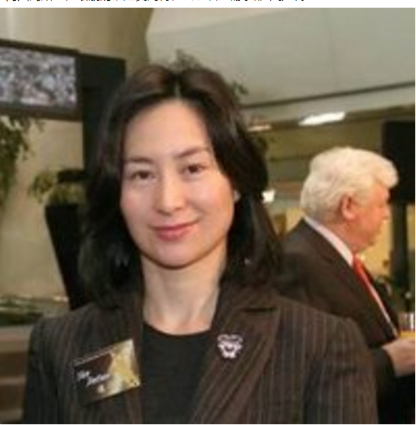 长女何超琼位居全港女首富,资产超越其父赌王,为何至今孑然一身