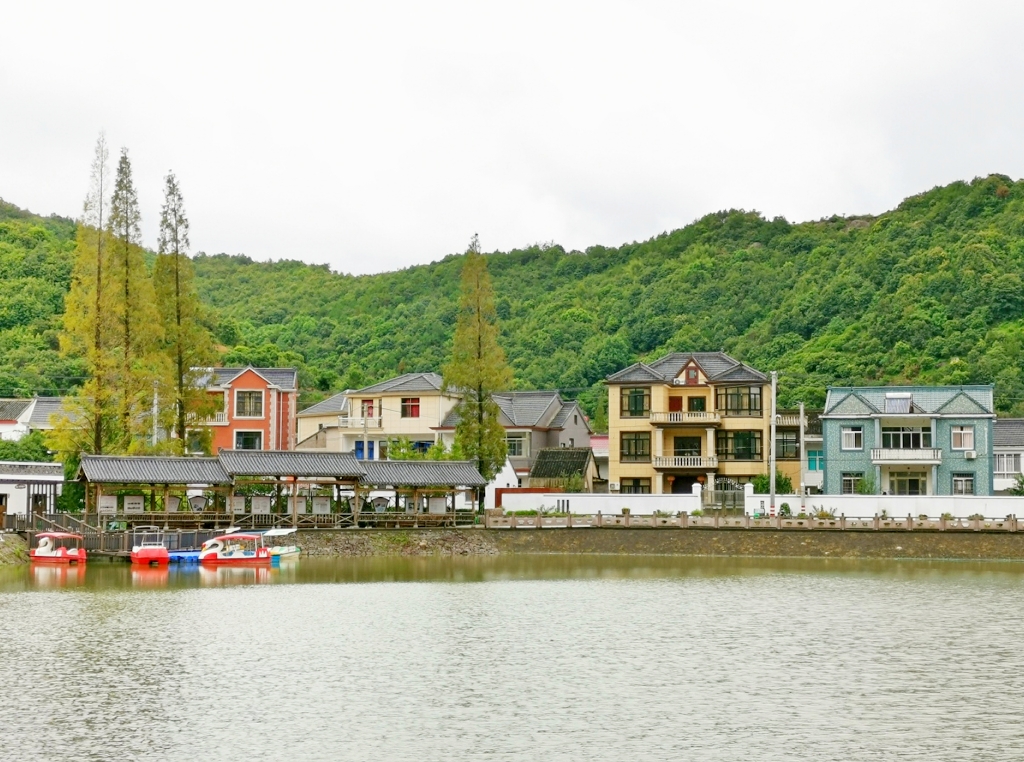 象山县,墩岙村