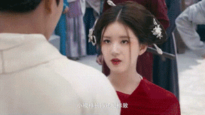 端水艺术家丁禹兮的两位女主角，一个妆容范本一个保养达人