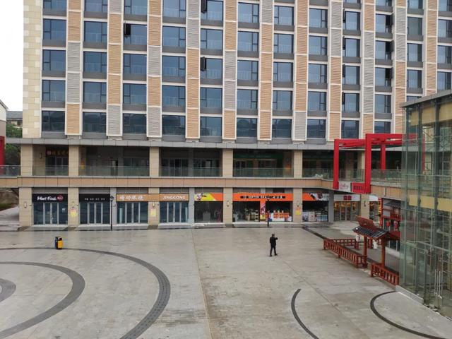 光谷青年汇,贤合庄,星巴克,光谷南,商铺