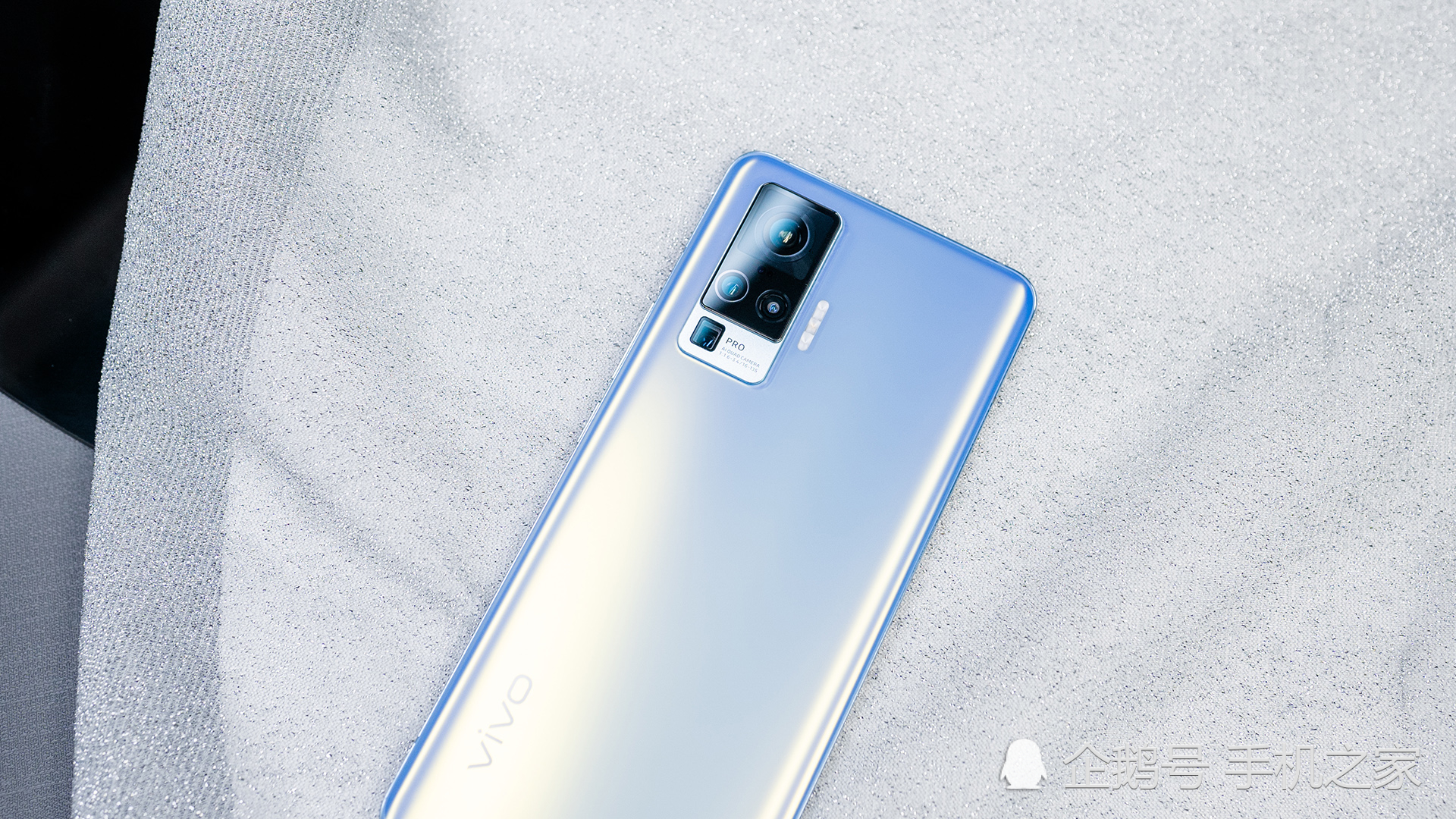 vivox50pro内置壁纸,华为mate40高清壁纸 轻薄微云台 5g旗舰vivo x50 pro图赏