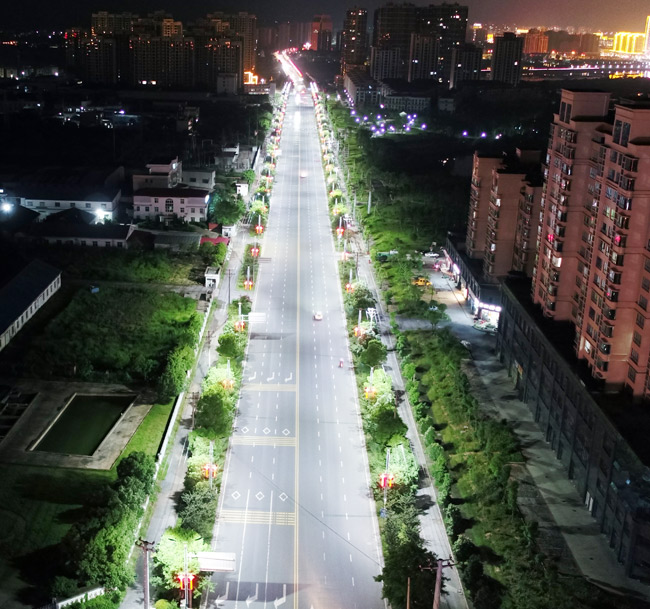 江西永丰县:城区道路路灯节能改造