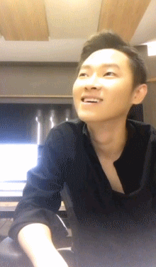 梁博,好迷人一男的