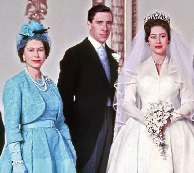 英皇室丑闻都一个套路:女王妹妹的丈夫出轨好友妻子,还有私生女