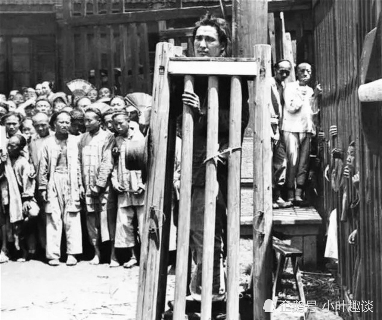 盘点清朝八大酷刑,图1刑具折磨犯人3天而死,图6三人共用一枷锁