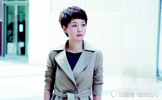 马伊琍疑有新恋情,画面温馨