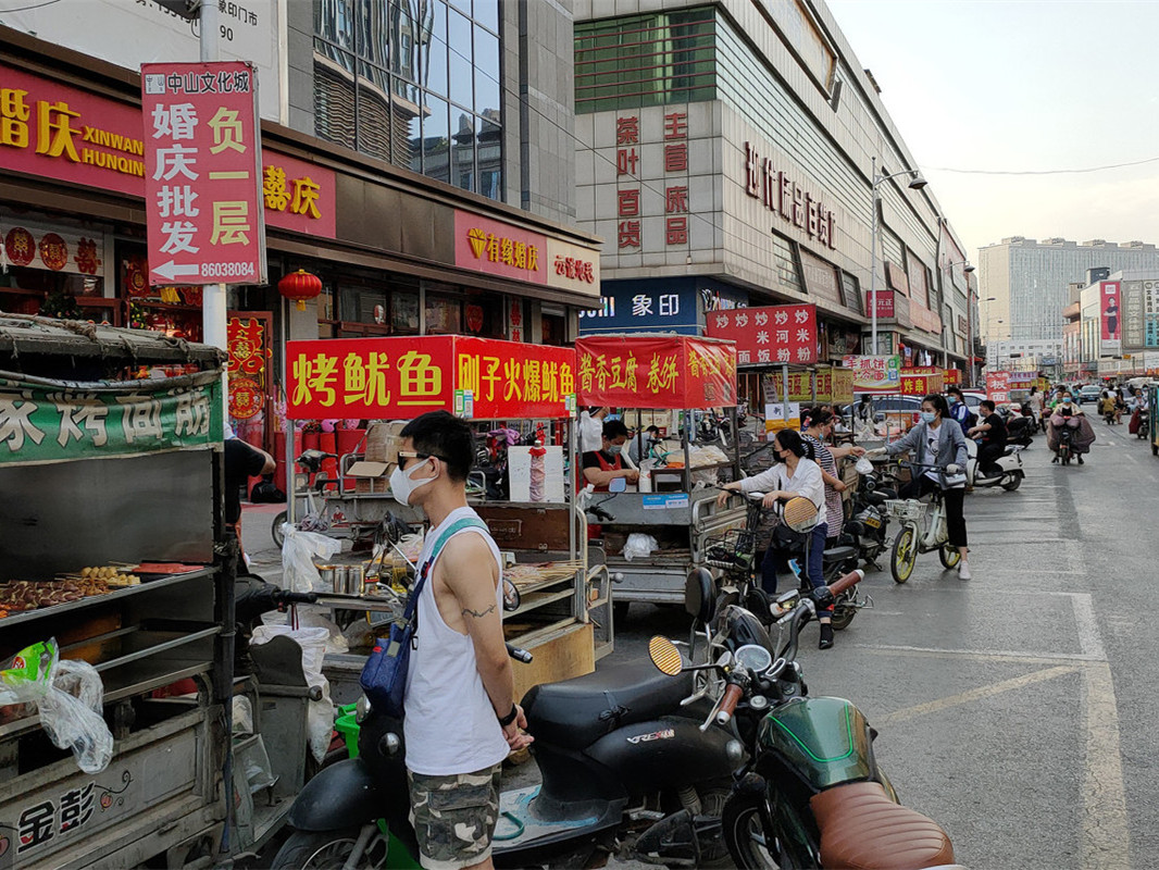 6种"摆摊就火"的地摊小吃,成本不高,赚钱不少,经常排队不愁卖
