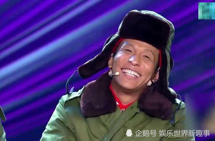 宋小宝自曝年轻时帅过蔡徐坤,本以为开玩笑,看到年轻旧照我信了