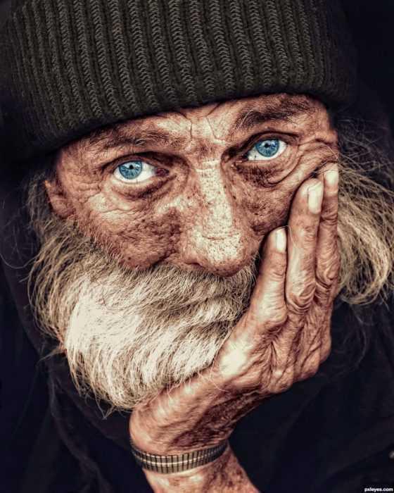 但你见过现实生活里那些美到让人心痛的眼睛吗?一起来见识一下吧!