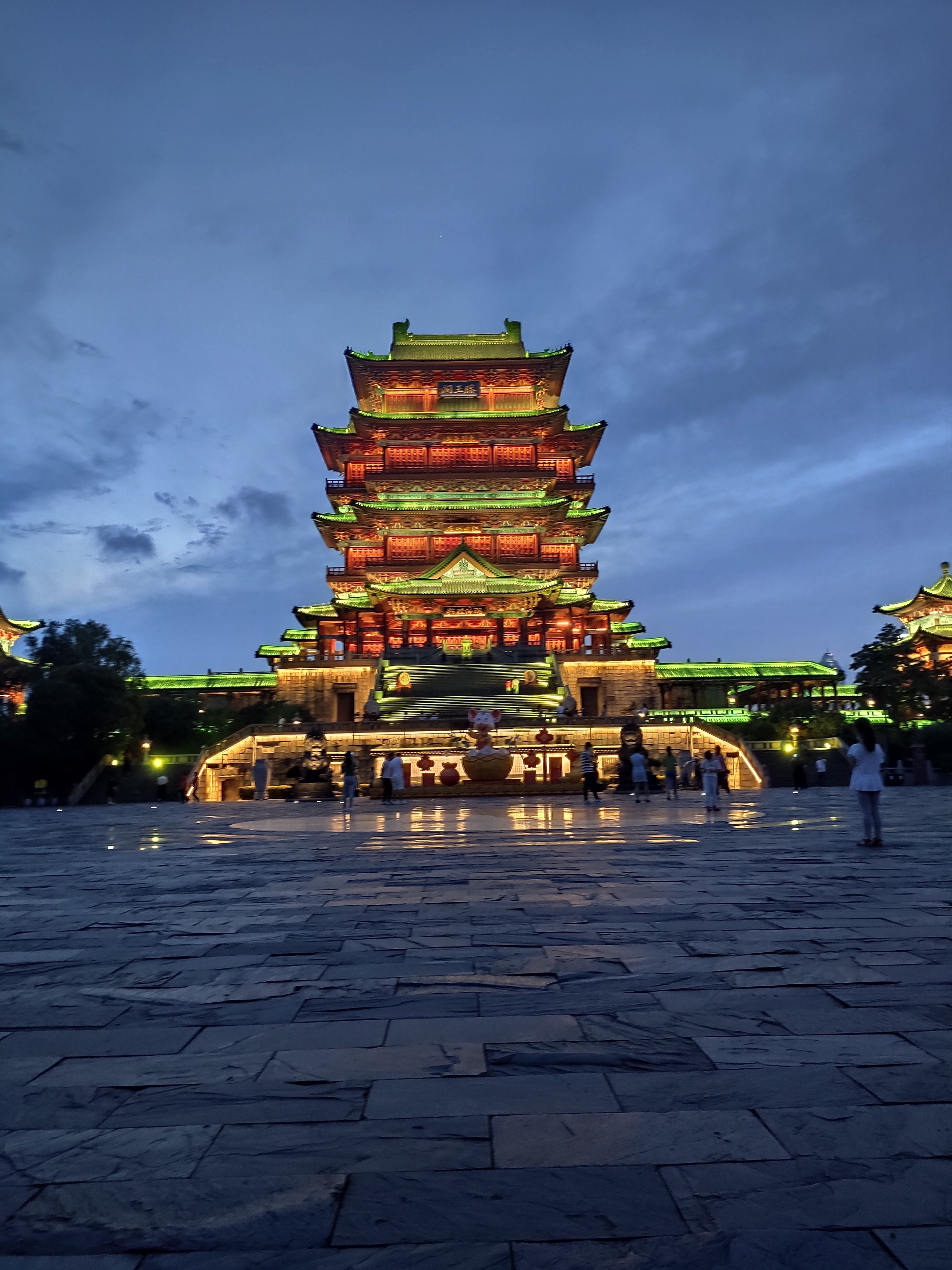 滕王阁,南昌景点推荐,滕王夜宴,江西旅游,旅游推荐