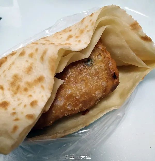 天津,大饼,张饼,大饼卷一切,河虾,皮蛋