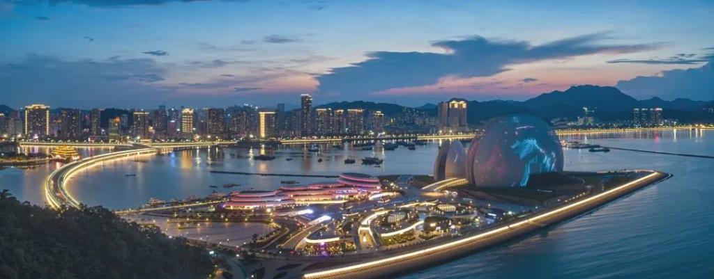 沿着珠海香洲海岸,开启一场奇幻之旅吧!