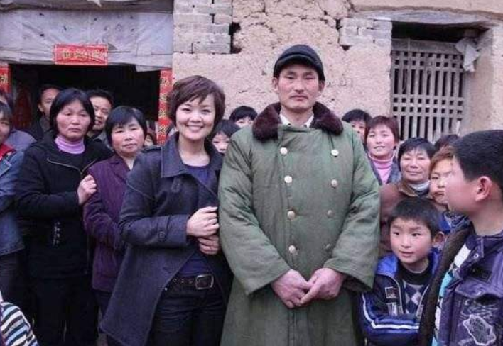 "大衣哥"朱之文被爆在北京有豪宅?记者立即登门造访,看完愣了
