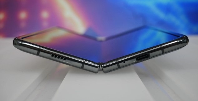 三星galaxy fold 2屏幕规格曝光:120hz刷新率,无刘海