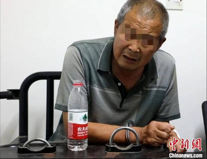 (记者 张林虎)11日,内蒙古自治区乌兰察布市四子王旗公安局发布消息