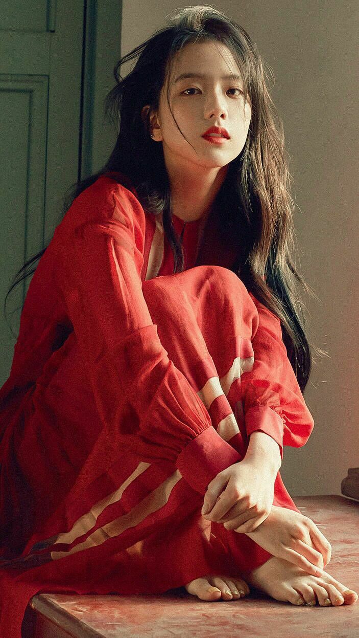 blackpink:人间四月金智秀的头像和壁纸请查收