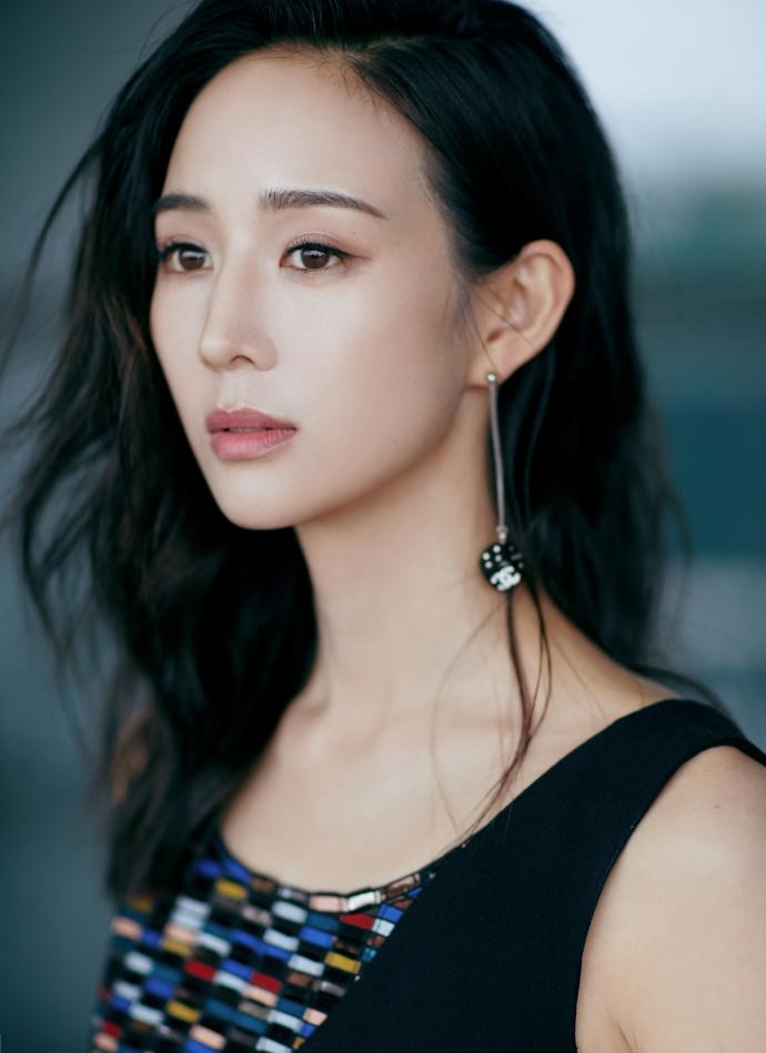 这是第四期. 李沁,1990年9月27日出生,中国内地影视女演员.