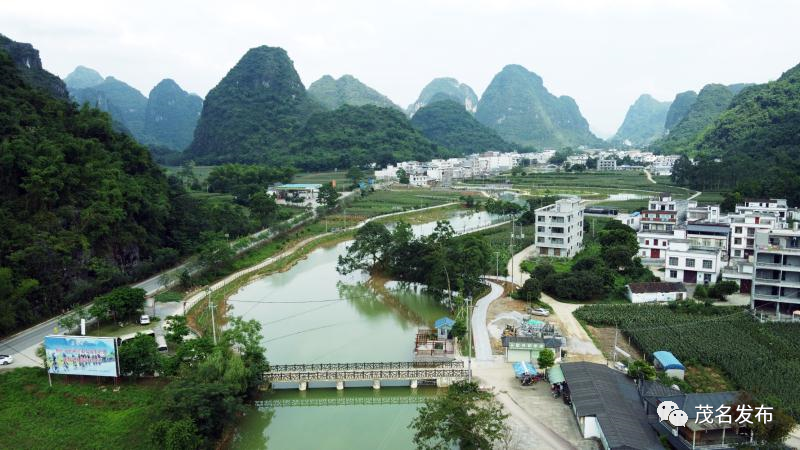 广西南宁市马山县古零镇小都百景区.