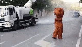 妈呀.快跑.
