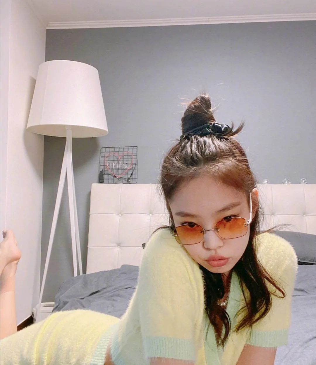 jennie,iu同款的"土味发型"火了?不用烫不用染,清爽过