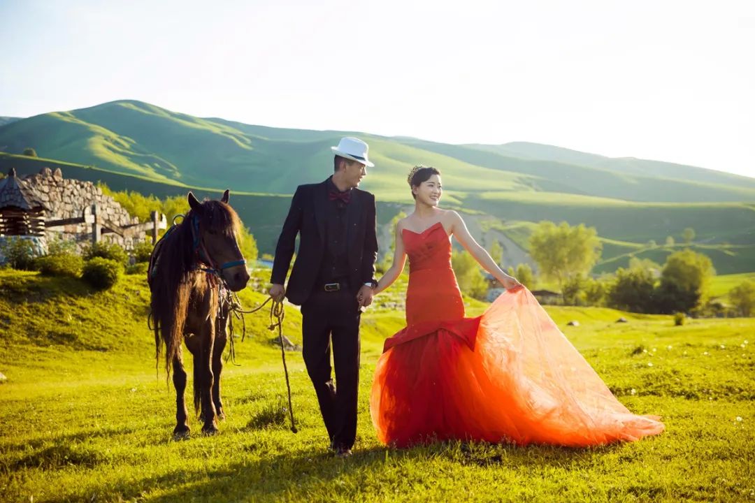 来新疆这些地方旅拍 你的婚纱照绝对与众不同