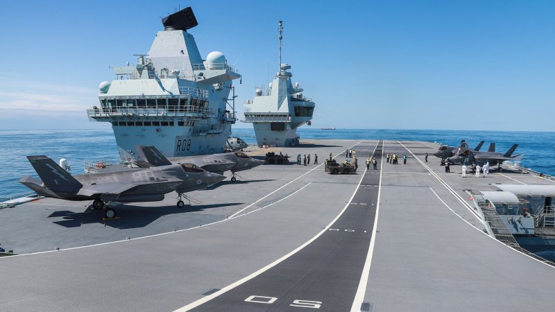 英国新航母载f-35b下半年将参加北约军演 重建航母为中心的皇家海军