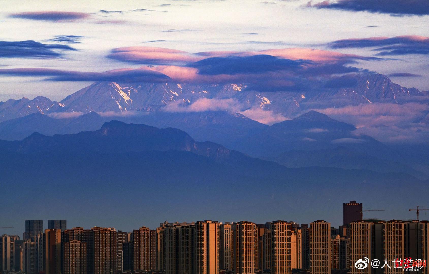 雪山,成都,西岭雪山,贡嘎山,延时摄影,九顶山