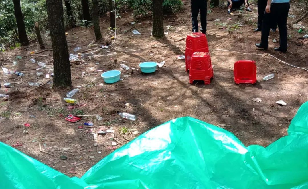 赫章公安重拳出击接连捣毁赌博窝点,扣押车辆20多辆