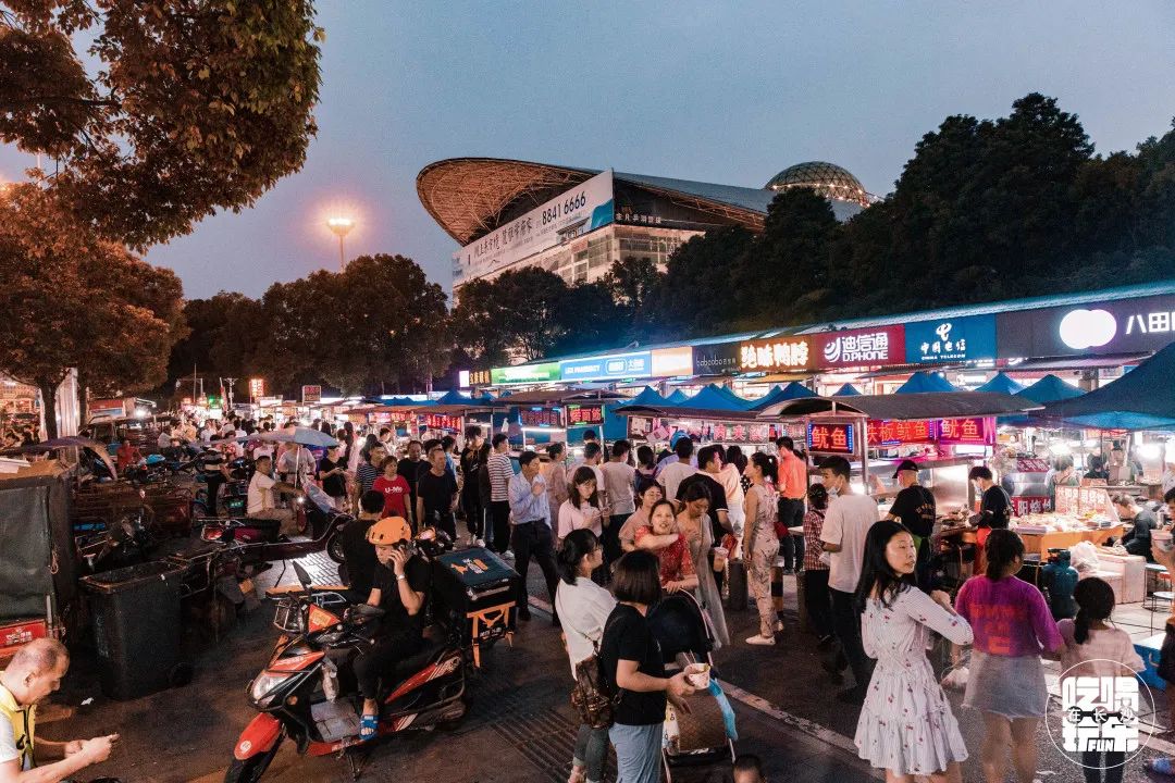 长沙这个夜市真的太太太好吃了,保证你一晚长胖5斤!