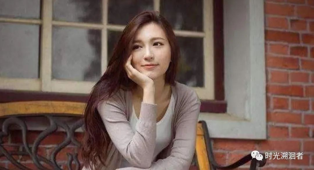 大龄剩女的悲哀:她曾放言,没有百万年薪不嫁,如今却后悔了